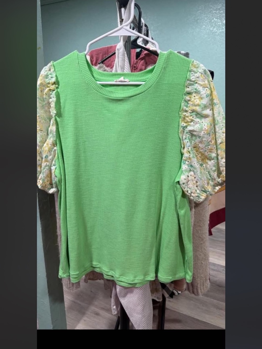 Women's Bright Green Puff Sleeve Knit Tee
